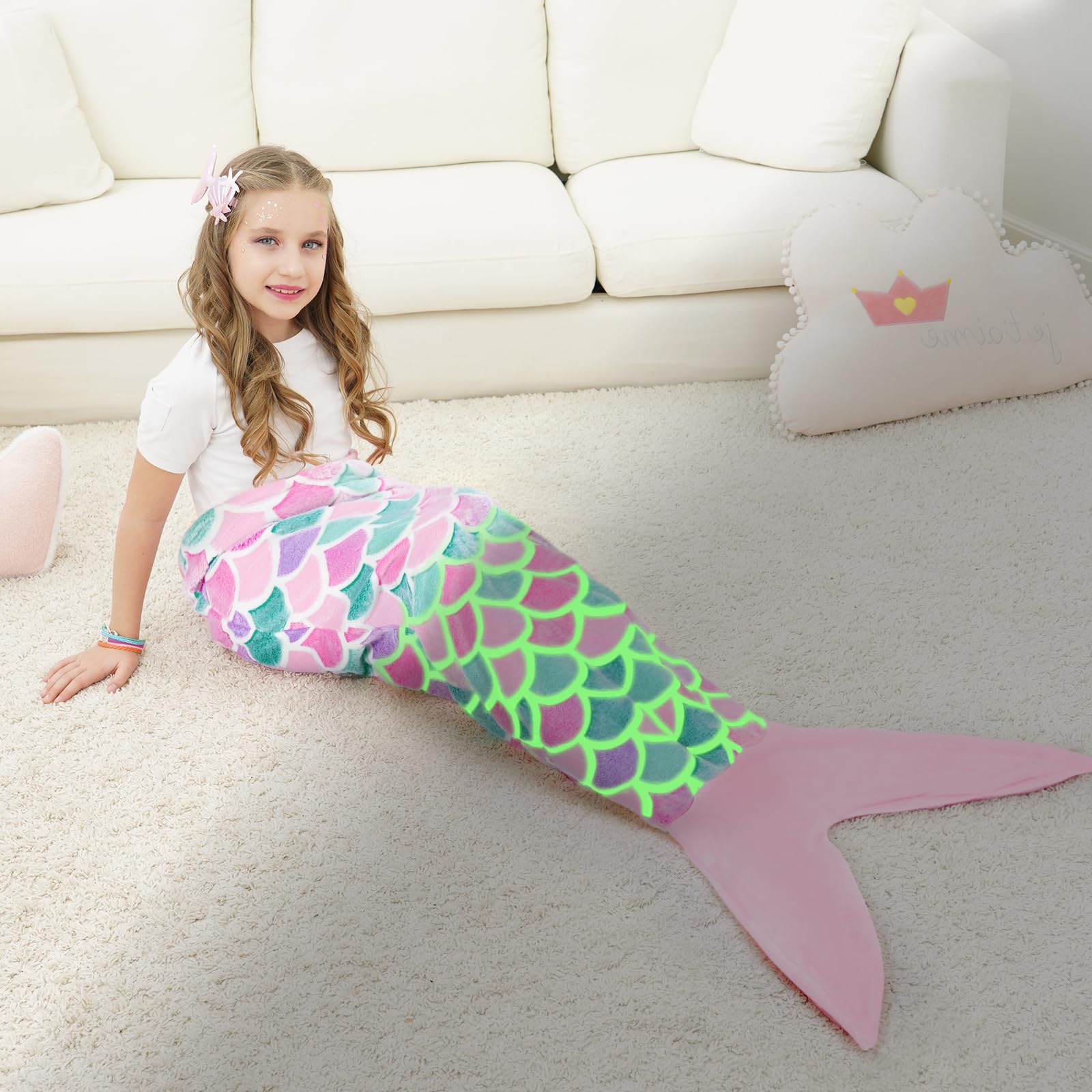 Wernnsai Mermaid Tail Blanket - Wearable Mermaid Glow In The Dark Blanket For Girls Toddler Soft Flannel Snuggle Throw Mermaid S